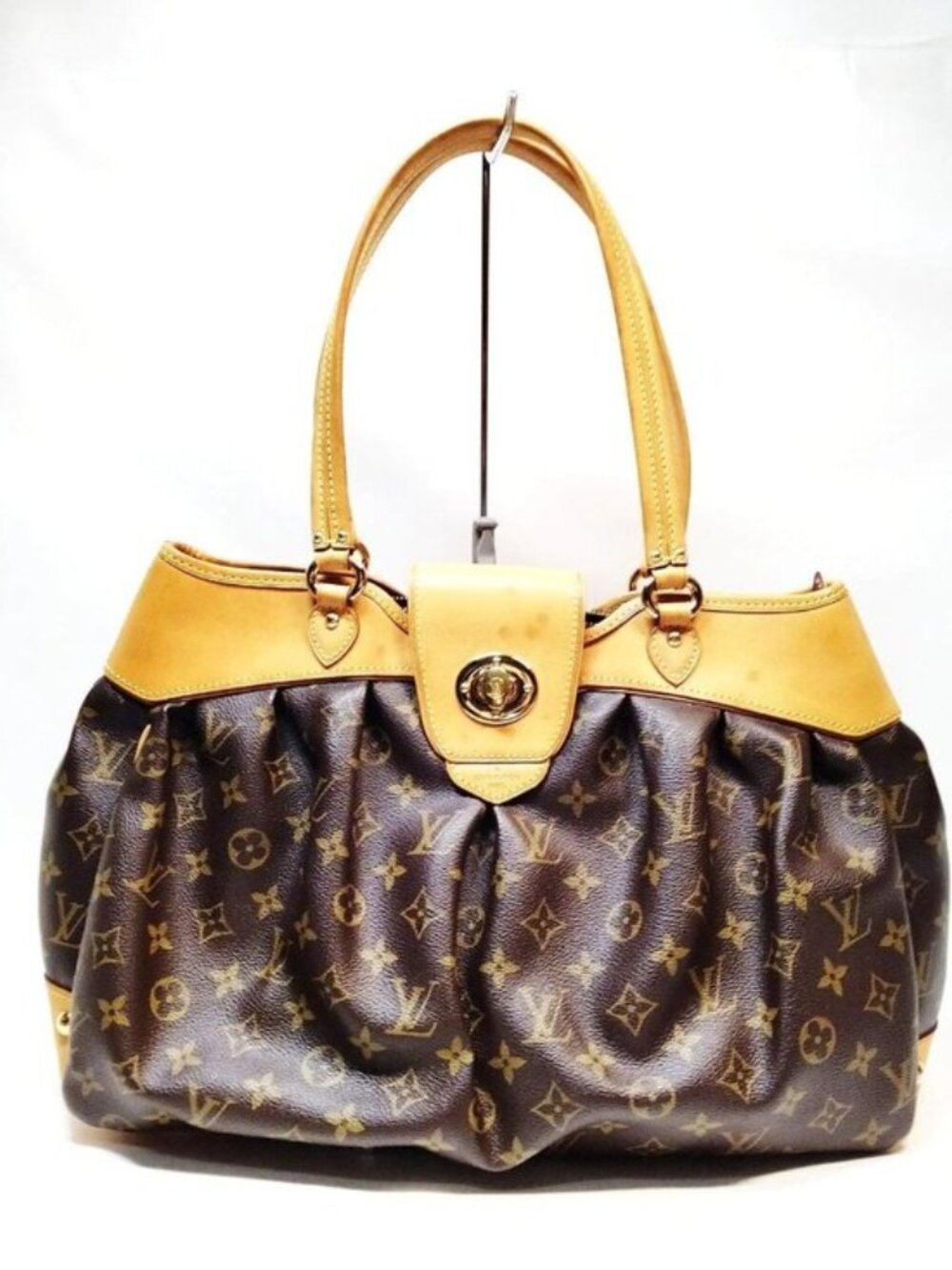 Authentic Louis Vuitton Boetie PM Monogram Shoulder Bag - Picture 2 of 16